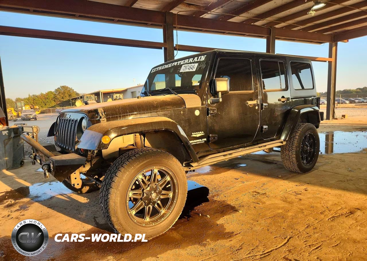 2013 Jeep Wrangler Unlimited Sahara VIN:1C4HJWEG6DL627217 - 1