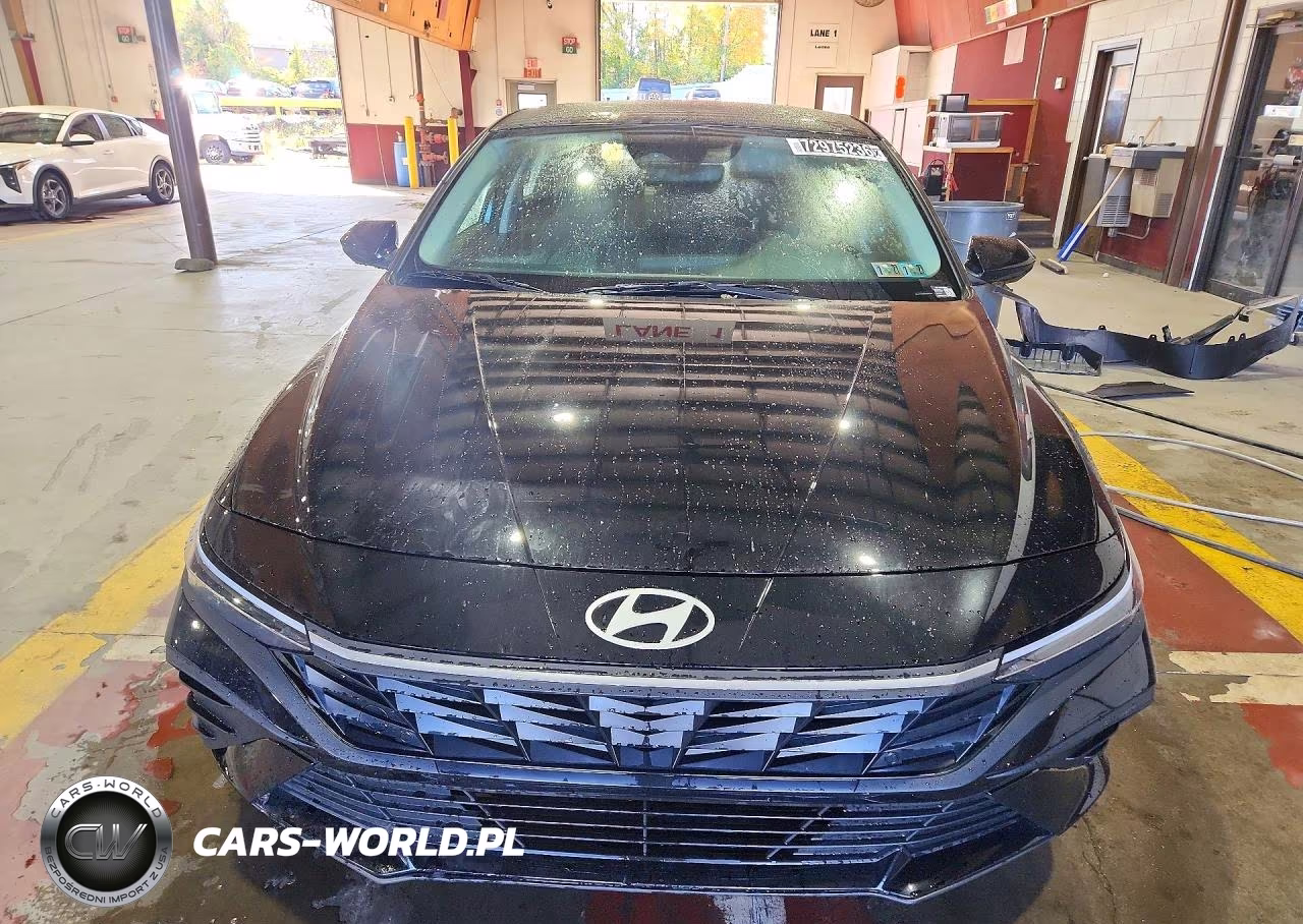2026 Hyundai Elantra Hybrid Blue VIN:KMHLM4DJ2TU216145 - 5