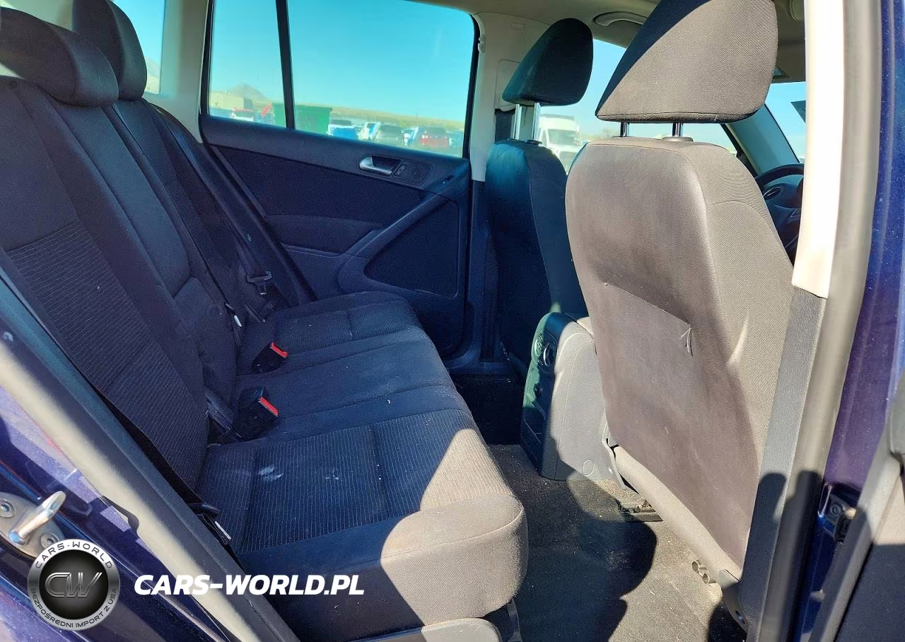 2013 Volkswagen Tiguan S VIN:WVGBV7AX5DW526959 - 11
