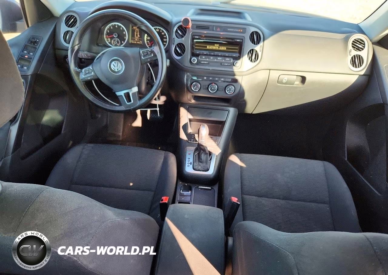 2013 Volkswagen Tiguan S VIN:WVGBV7AX5DW526959 - 8