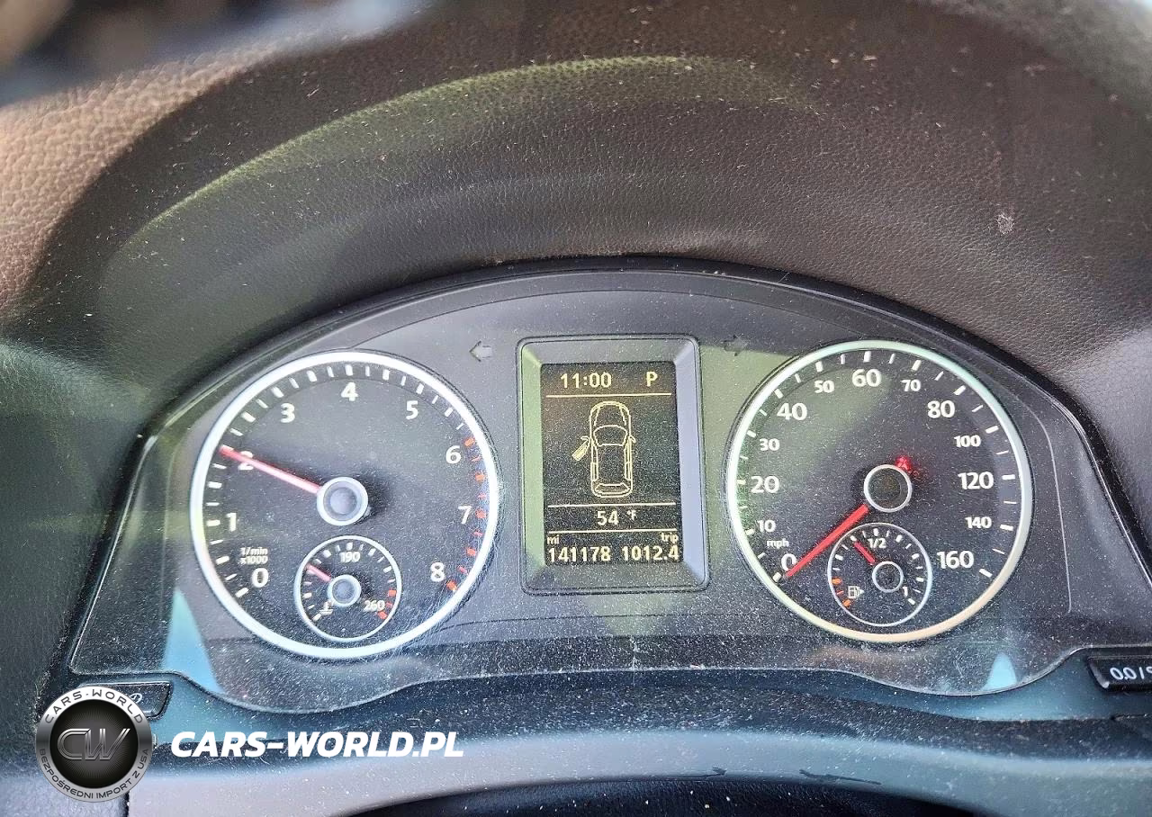 2013 Volkswagen Tiguan S VIN:WVGBV7AX5DW526959 - 9