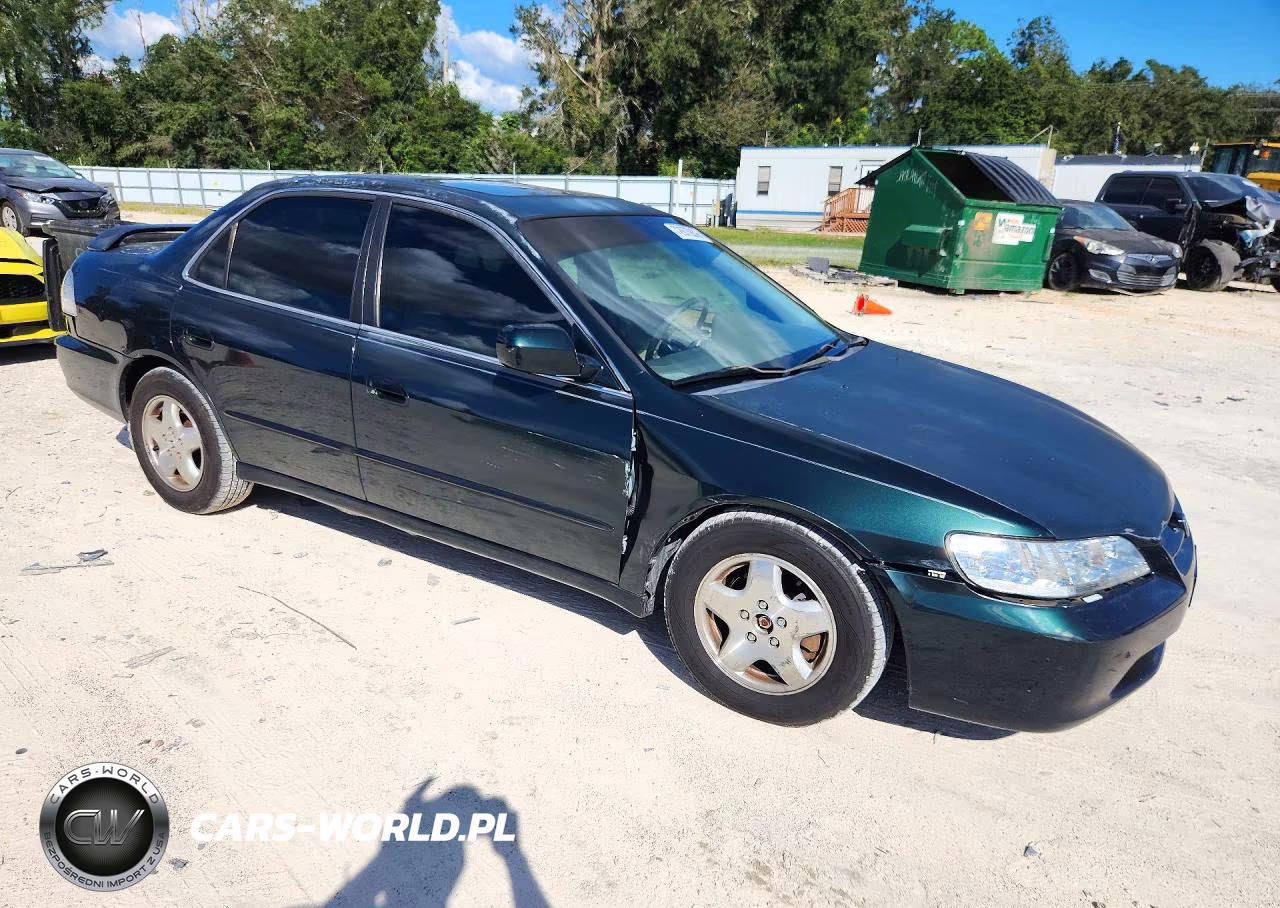 2000 Honda Accord Ex VIN:1HGCG1650YA008110 - 4