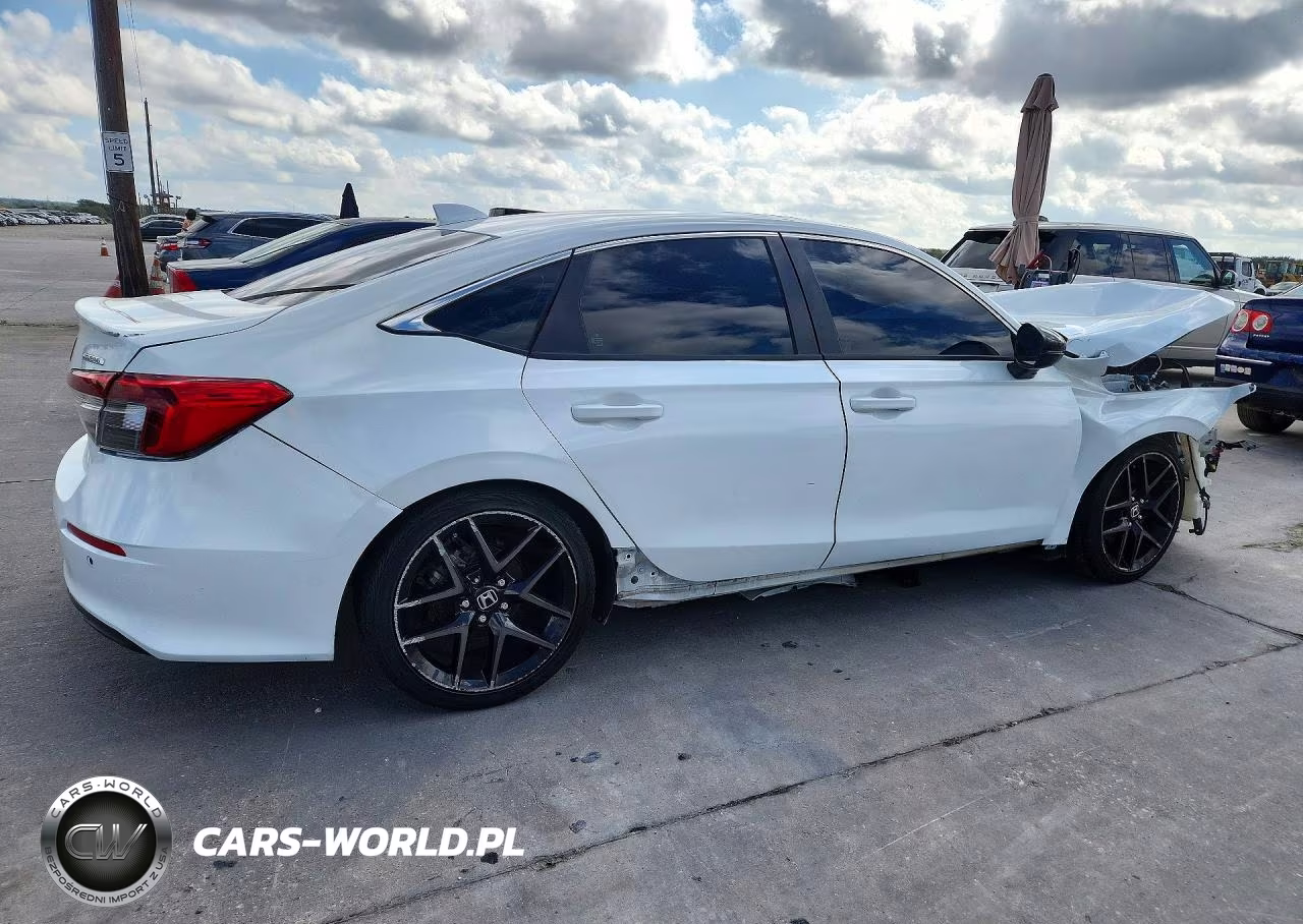 2022 Honda Civic Touring VIN:2HGFE1F9XNH300429 - 3