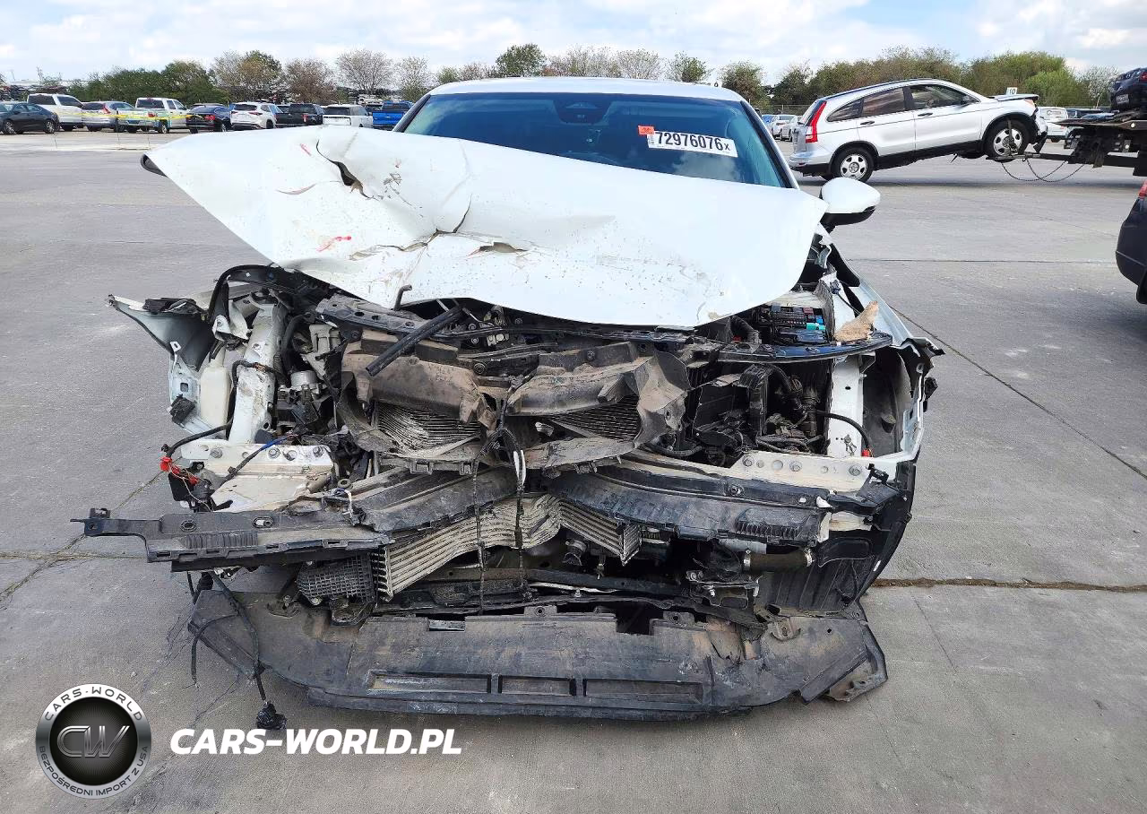 2022 Honda Civic Touring VIN:2HGFE1F9XNH300429 - 5