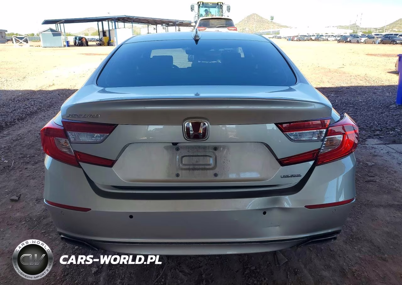 2018 Honda Accord Touring VIN:1HGCV1F98JA059238 - 6