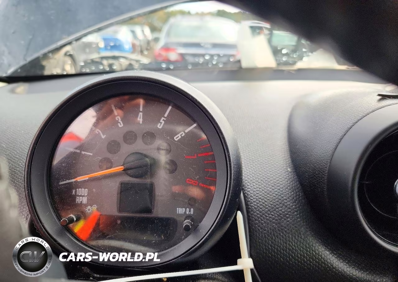 2015 Mini Cooper S Countryman VIN:WMWZC5C5XFWP43500 - 9