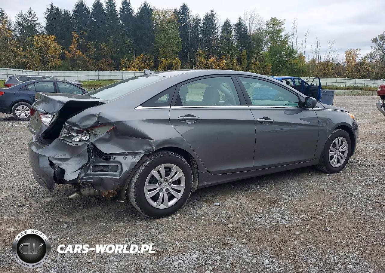 2013 Hyundai Sonata Gls VIN:5NPEB4AC5DH519375 - 3