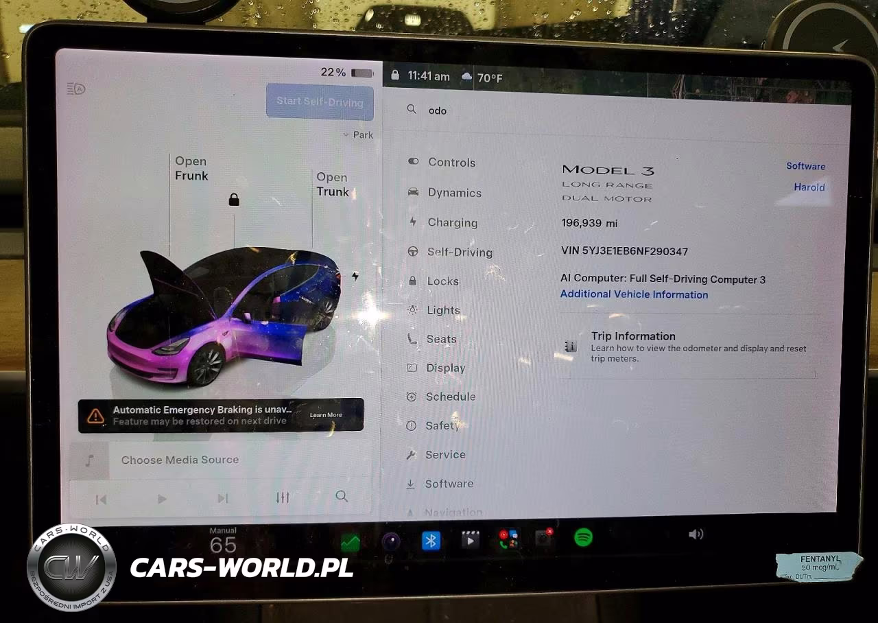 2022 Tesla Model 3 VIN:5YJ3E1EB6NF290347 - 9
