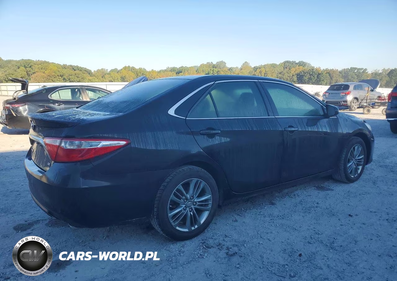 2017 Toyota Camry Se VIN:4T1BF1FK7HU446720 - 3