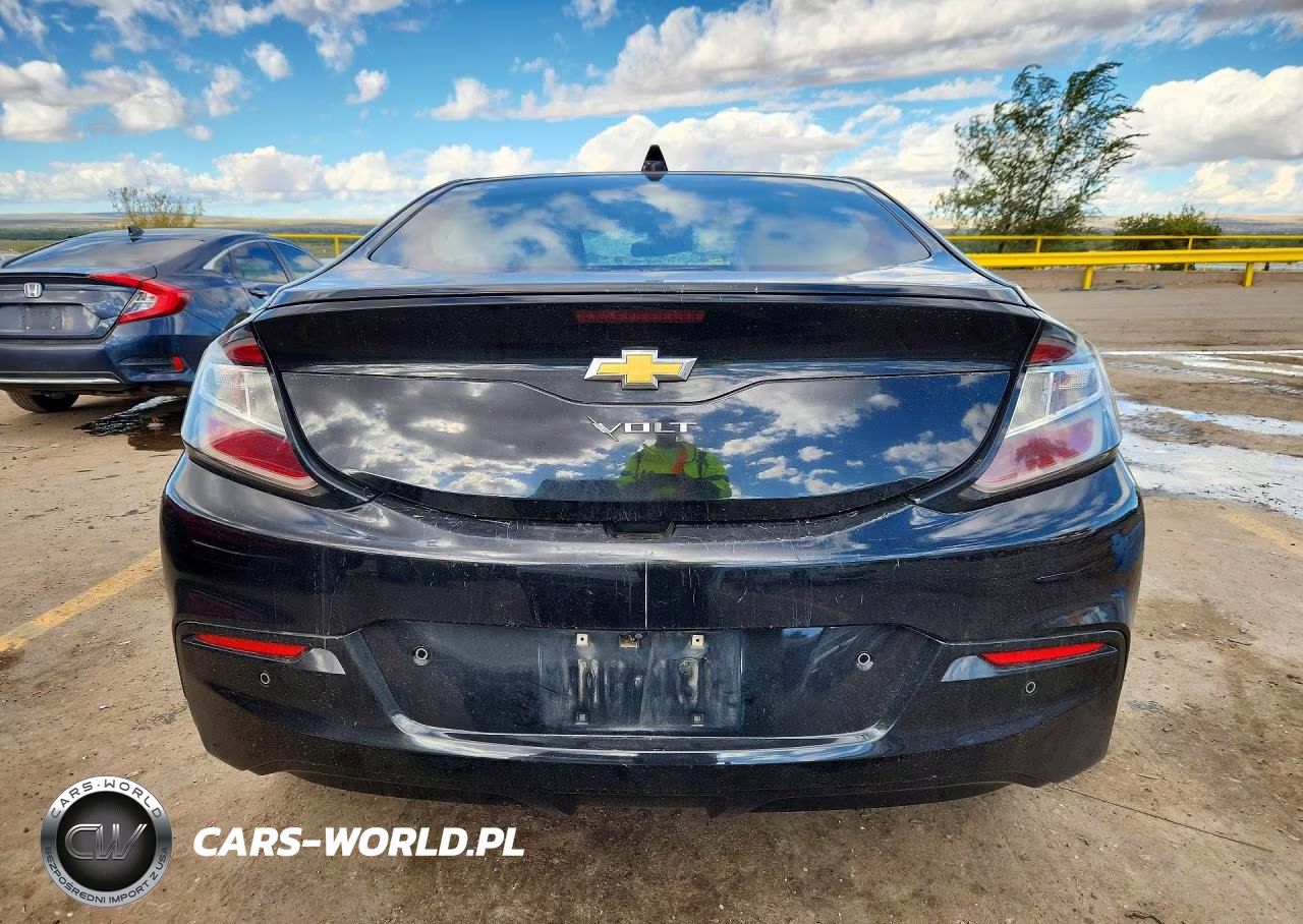 2018 Chevrolet Volt Premier VIN:1G1RB6S50JU113320 - 6
