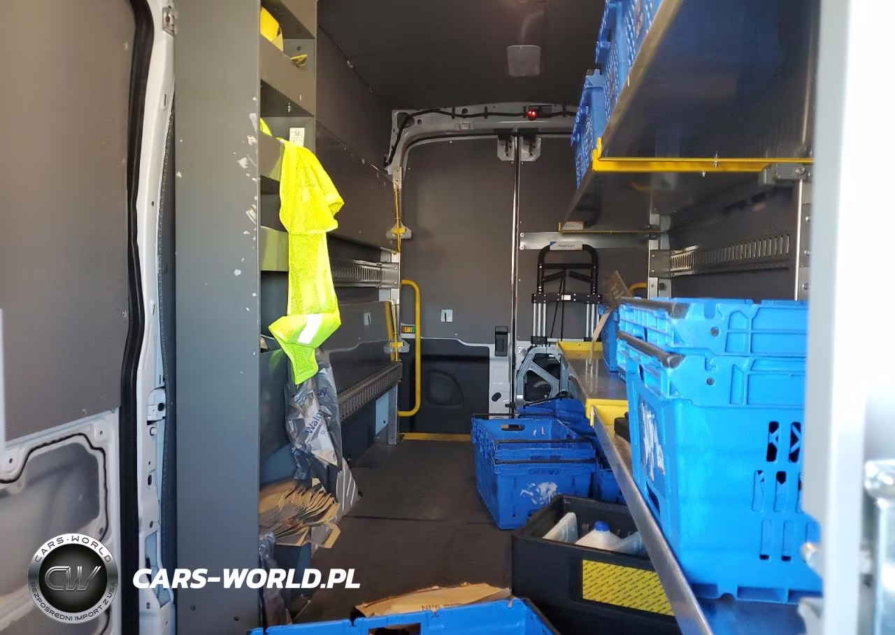 2022 Ford Transit T-350 VIN:1FTBW3XK9NKA00543 - 10