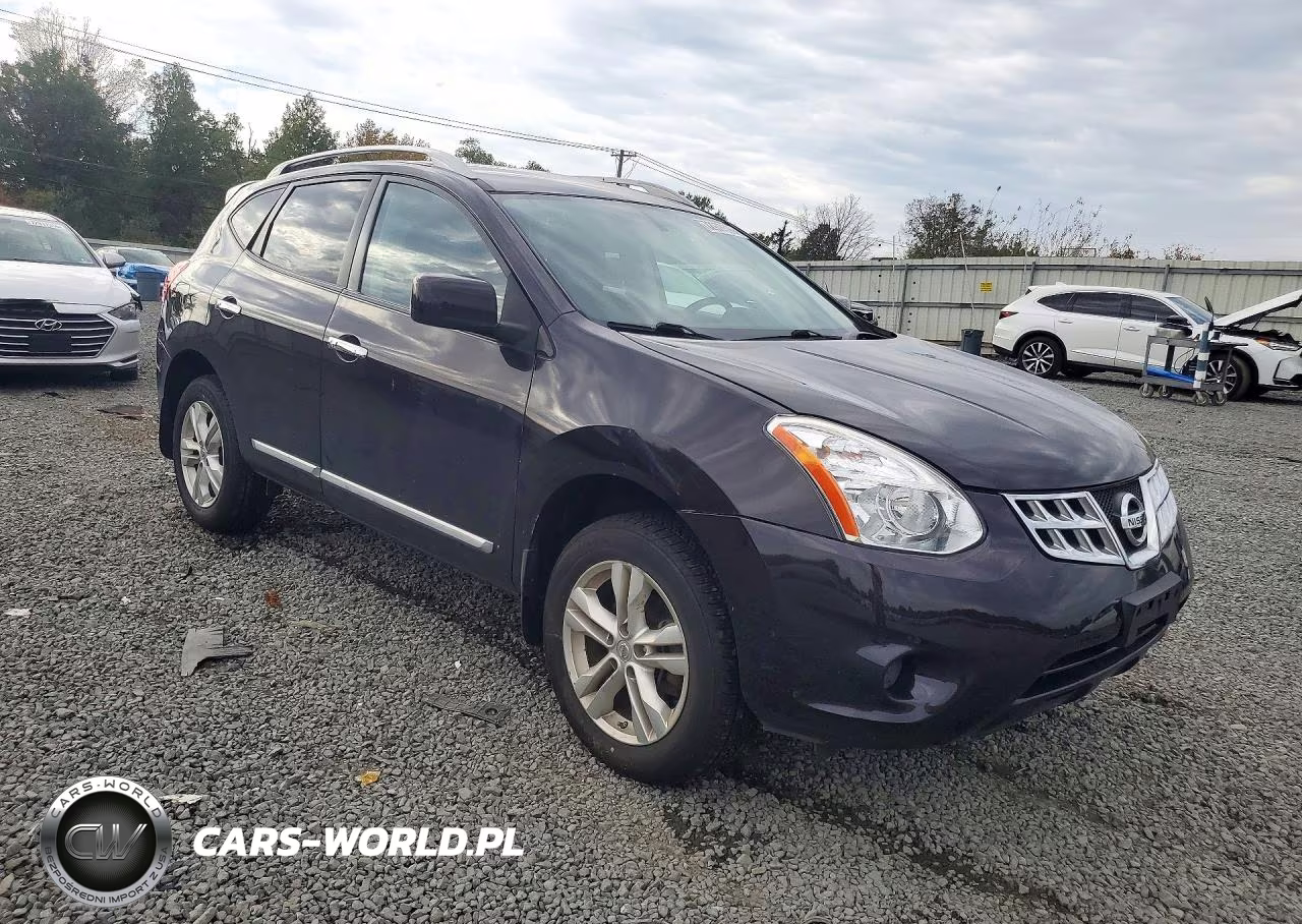 2013 Nissan Rogue S VIN:JN8AS5MV0DW614104 - 4