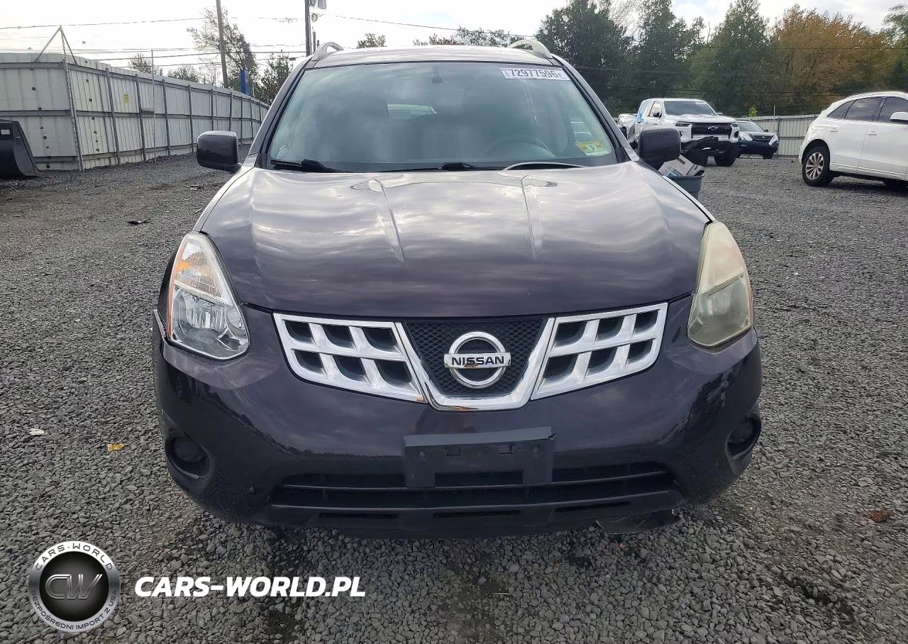 2013 Nissan Rogue S VIN:JN8AS5MV0DW614104 - 5