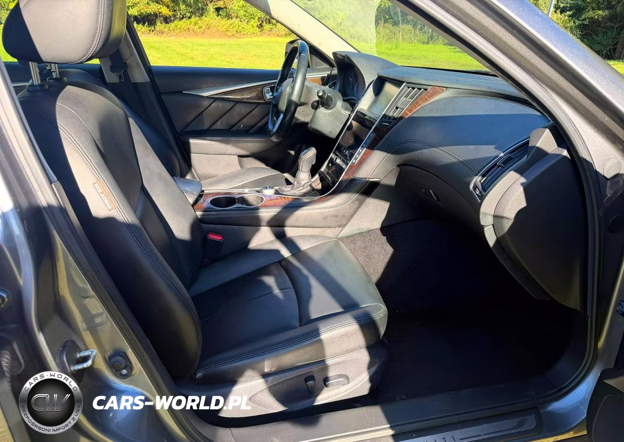 2019 Infiniti Q50 3.0T Luxe VIN:JN1EV7AR3KM550286 - 9