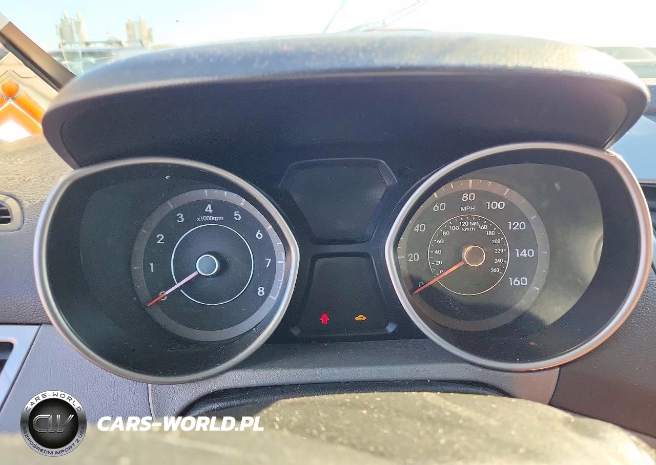 2014 Hyundai Elantra Limited VIN:5NPDH4AE7EH504938 - 9