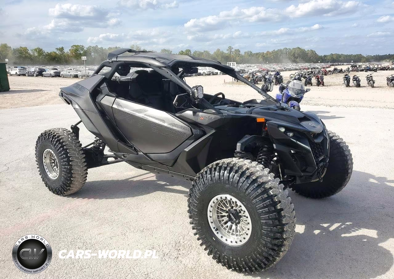 2025 Can-Am Maverick R X Rs – zdjęcie 1 z 10