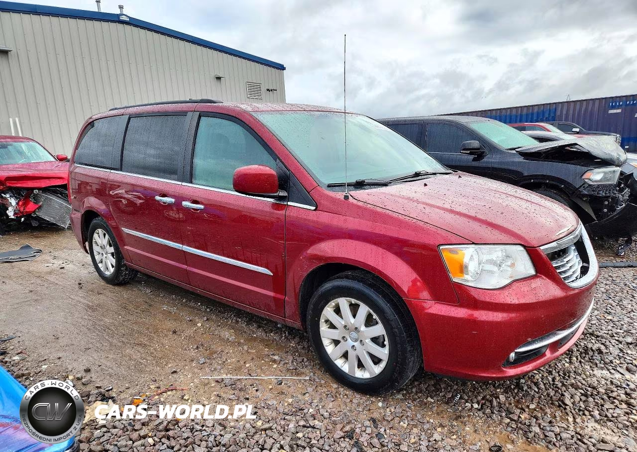 2016 Chrysler Town & Country Touring VIN:2C4RC1BG7GR254142 - 4
