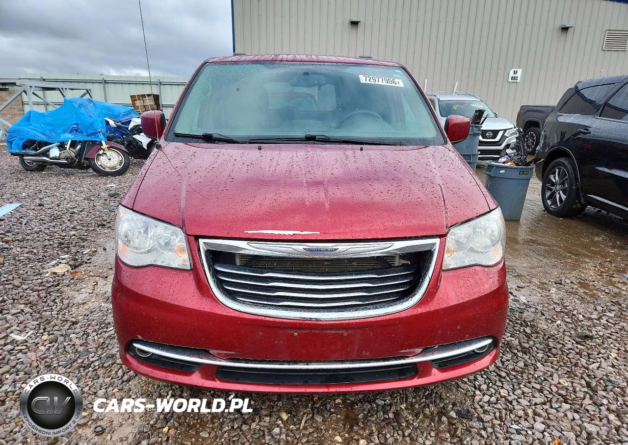 2016 Chrysler Town & Country Touring VIN:2C4RC1BG7GR254142 - 5