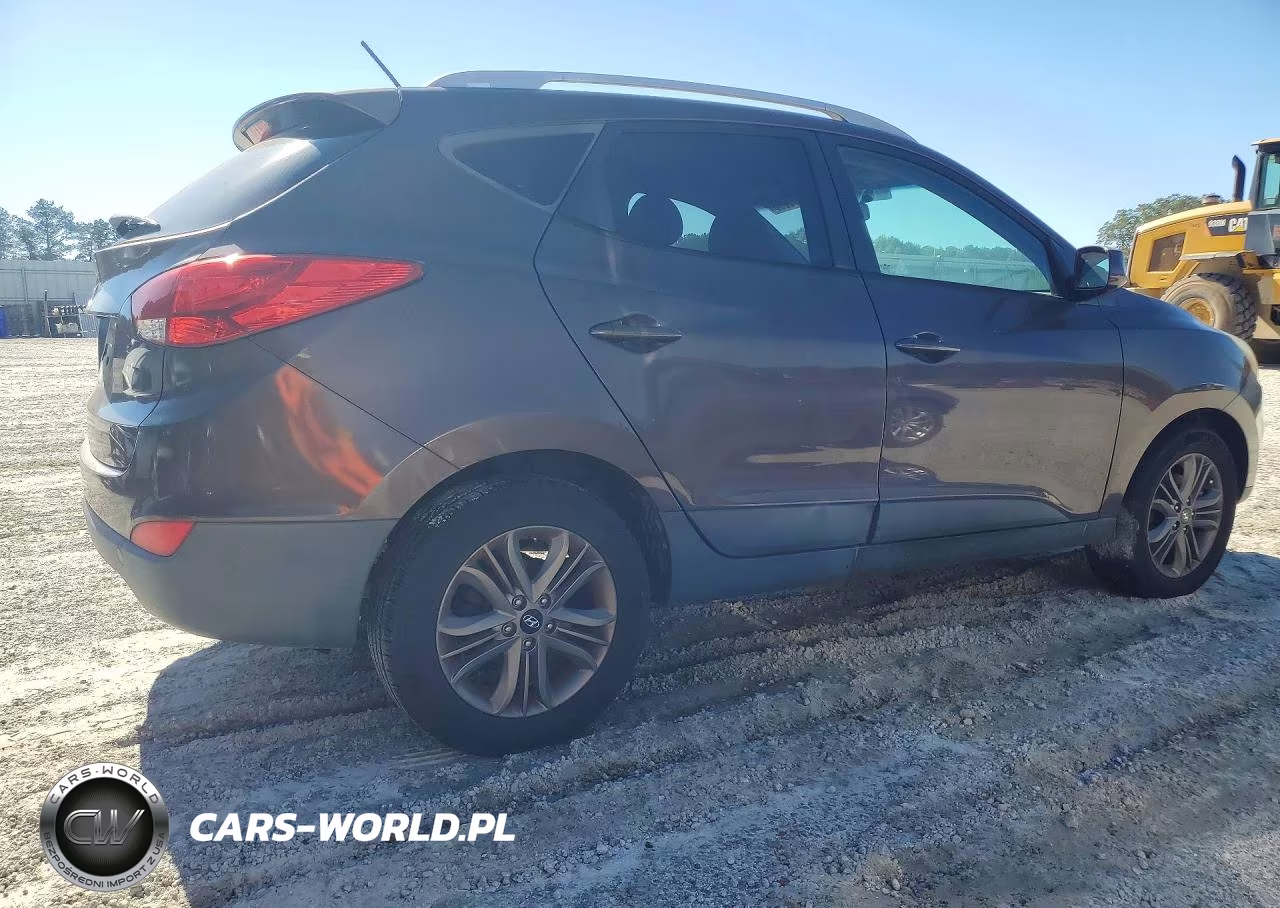 2015 Hyundai Tucson Se VIN:KM8JU3AG5FU993837 - 3
