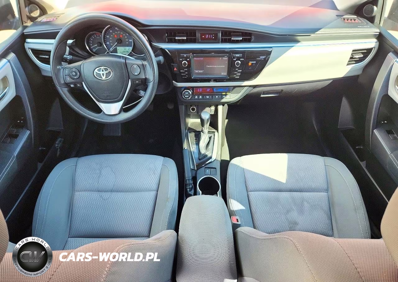 2015 Toyota Corolla Le VIN:5YFBURHE3FP318517 - 8