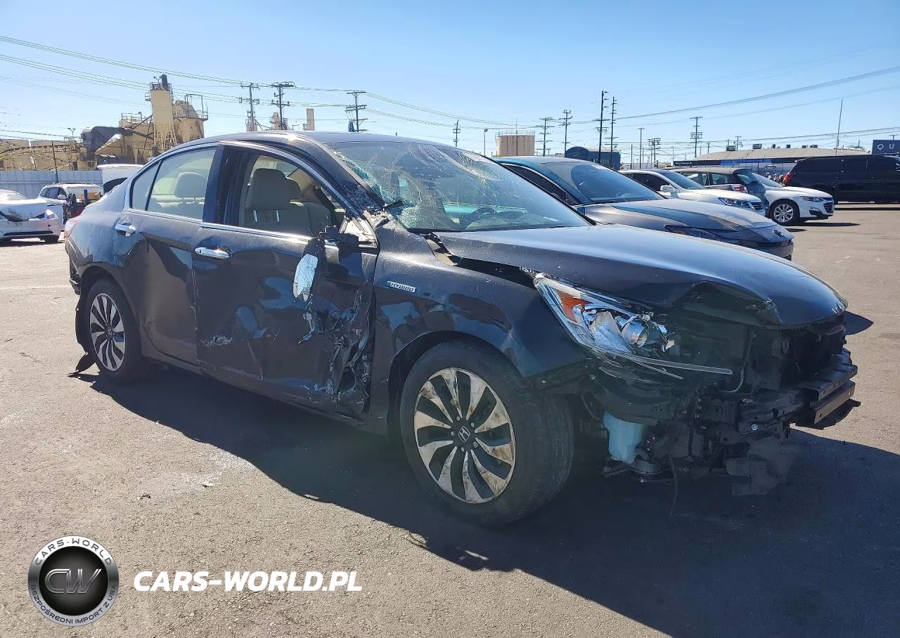 2017 Honda Accord Hybrid Exl VIN:JHMCR6F51HC014197 - 4