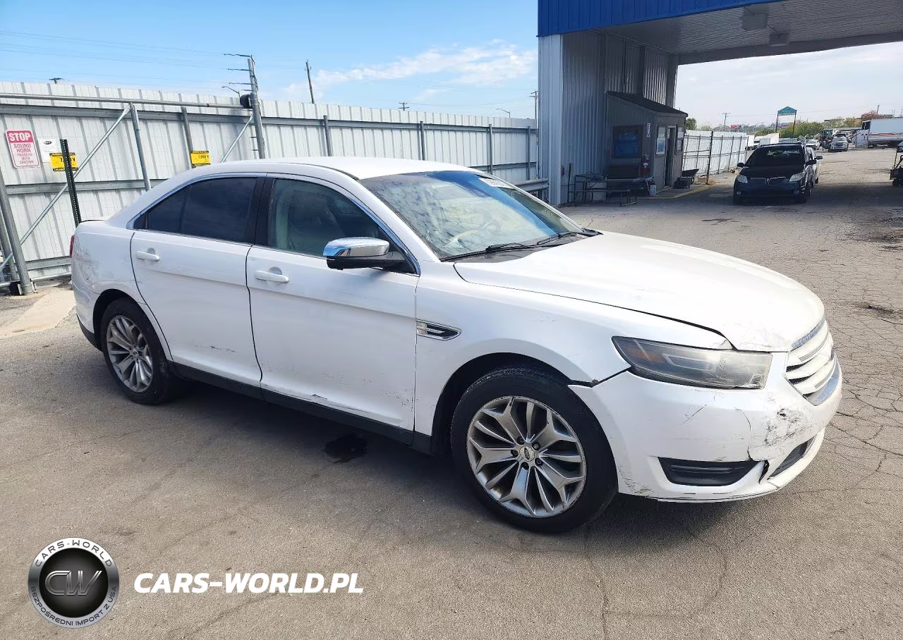 2015 Ford Taurus Limited VIN:1FAHP2F81FG121035 - 4