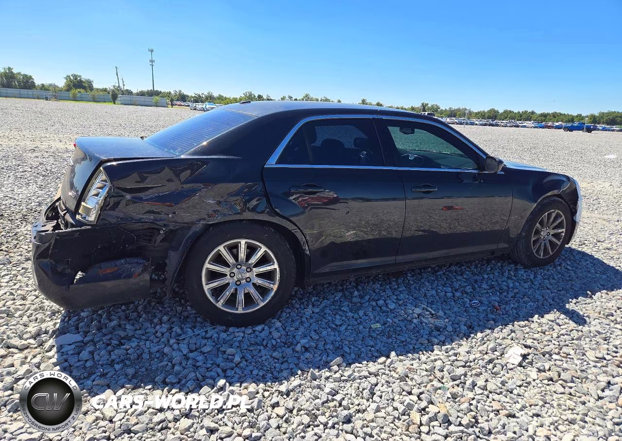 2014 Chrysler 300 VIN:2C3CCAAG3EH281479 - 3