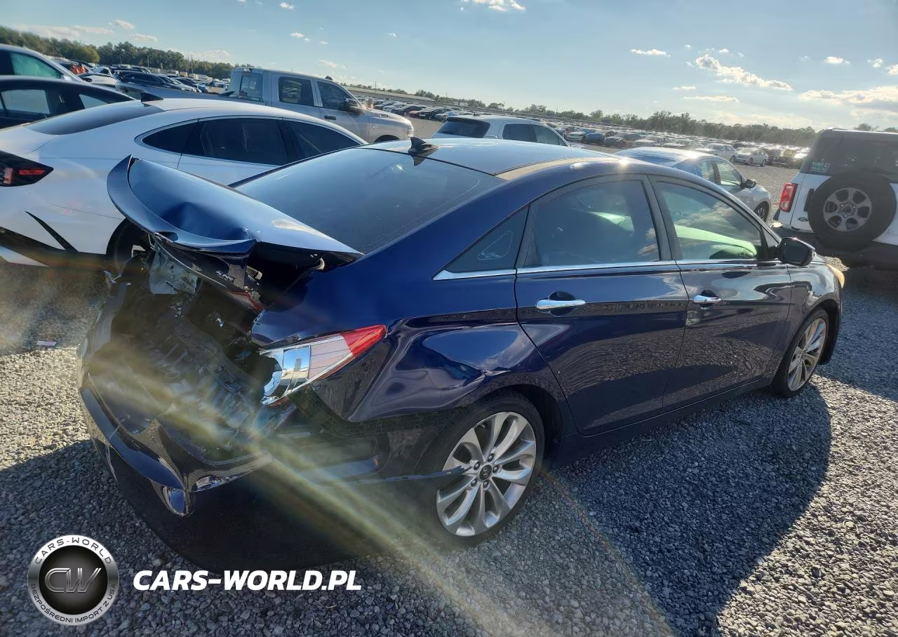 2013 Hyundai Sonata Limited 2.0T VIN:5NPEC4AB4DH563386 - 3