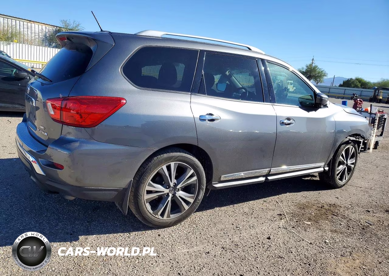2018 Nissan Pathfinder Platinum VIN:5N1DR2MM3JC671495 - 3