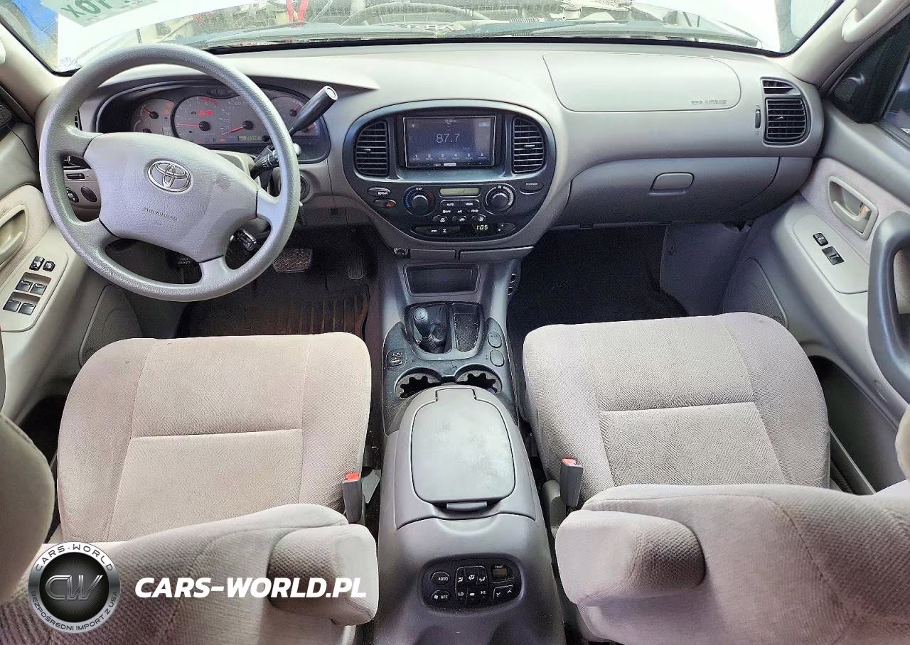 2003 Toyota Sequoia Sr5 VIN:5TDBT44A83S157903 - 8