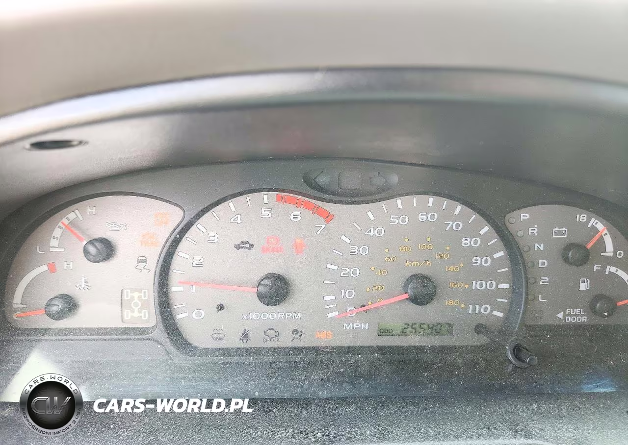 2003 Toyota Sequoia Sr5 VIN:5TDBT44A83S157903 - 9