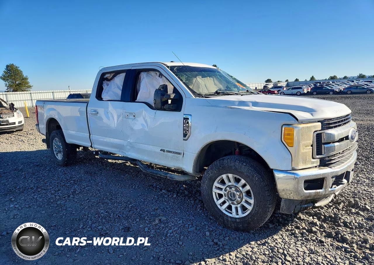 2017 Ford F250 Super Duty VIN:1FT7W2BT3HEE58744 - 4