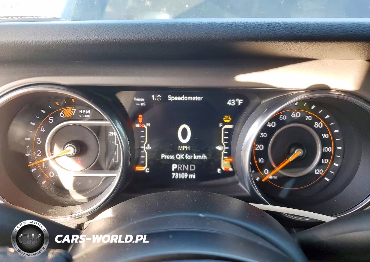 2018 Jeep Wrangler Unlimited Sport VIN:1C4HJXDN1JW206408 - 9