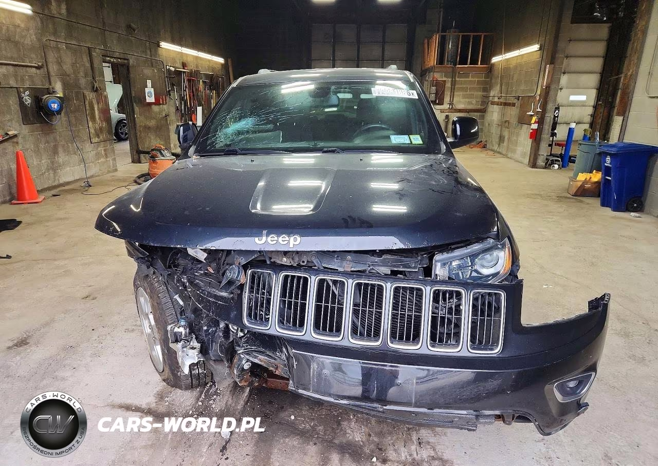 2014 Jeep Grand Cherokee Laredo VIN:1C4RJFAG0EC186485 - 5