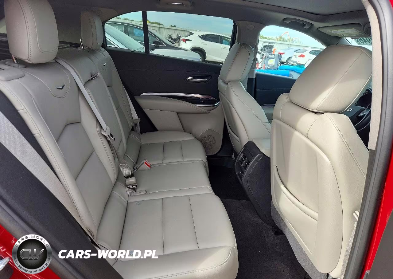 2022 Cadillac Xt4 Luxury VIN:1GYAZAR47NF154550 - 11