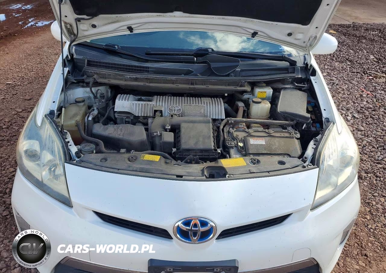 2014 Toyota Prius Plug-In Hybrid Base VIN:JTDKN3DP5E3049249 - 11