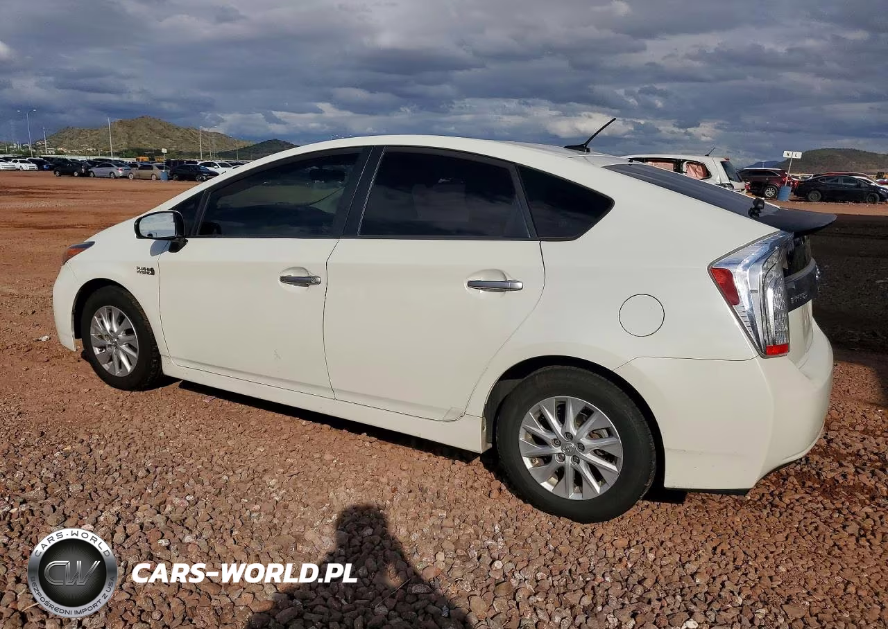 2014 Toyota Prius Plug-In Hybrid Base VIN:JTDKN3DP5E3049249 - 2