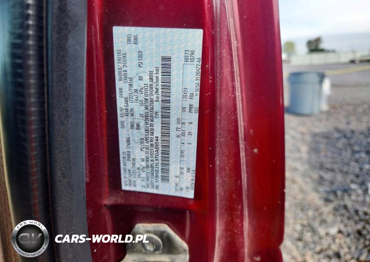 2007 Ford Econoline E350 Super Duty Wagon VIN:1FBNE31L97DA89544 - 13