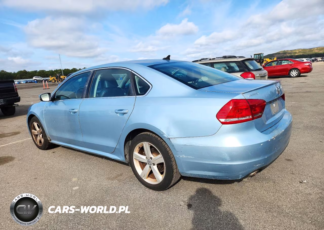 2013 Volkswagen Passat VIN:1VWBP7A3XDC027312 - 2
