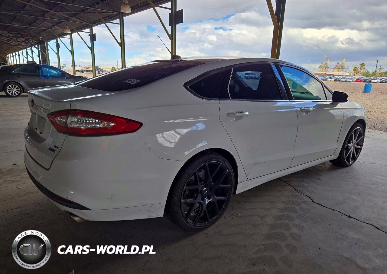 2013 Ford Fusion Se VIN:3FA6P0HR3DR325424 - 3
