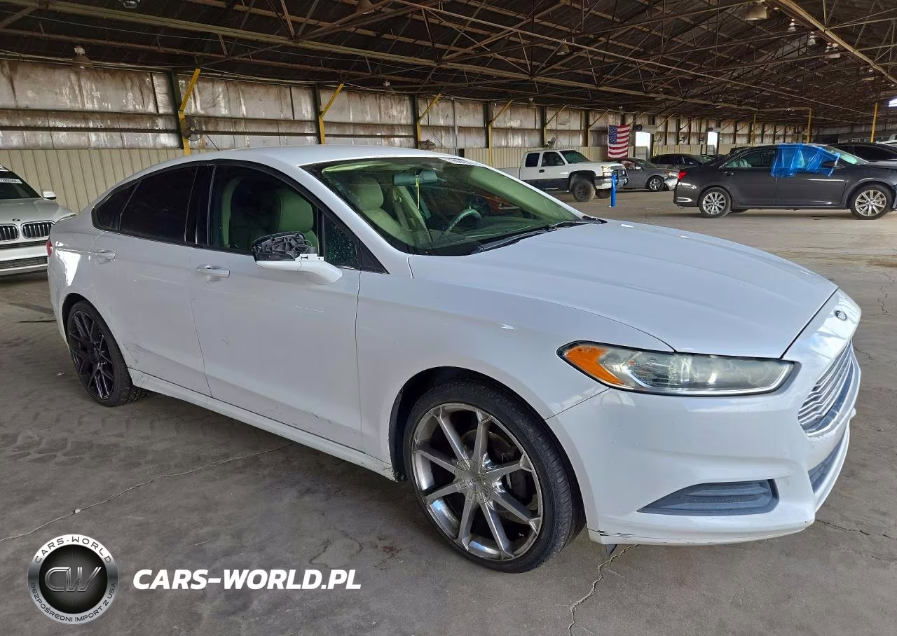 2013 Ford Fusion Se VIN:3FA6P0HR3DR325424 - 4