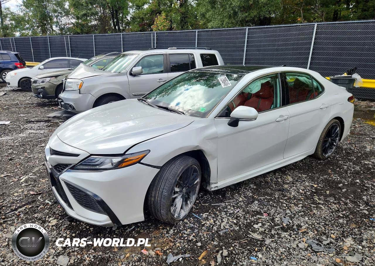 2023 Toyota Camry Xse – zdjęcie 1 z 12
