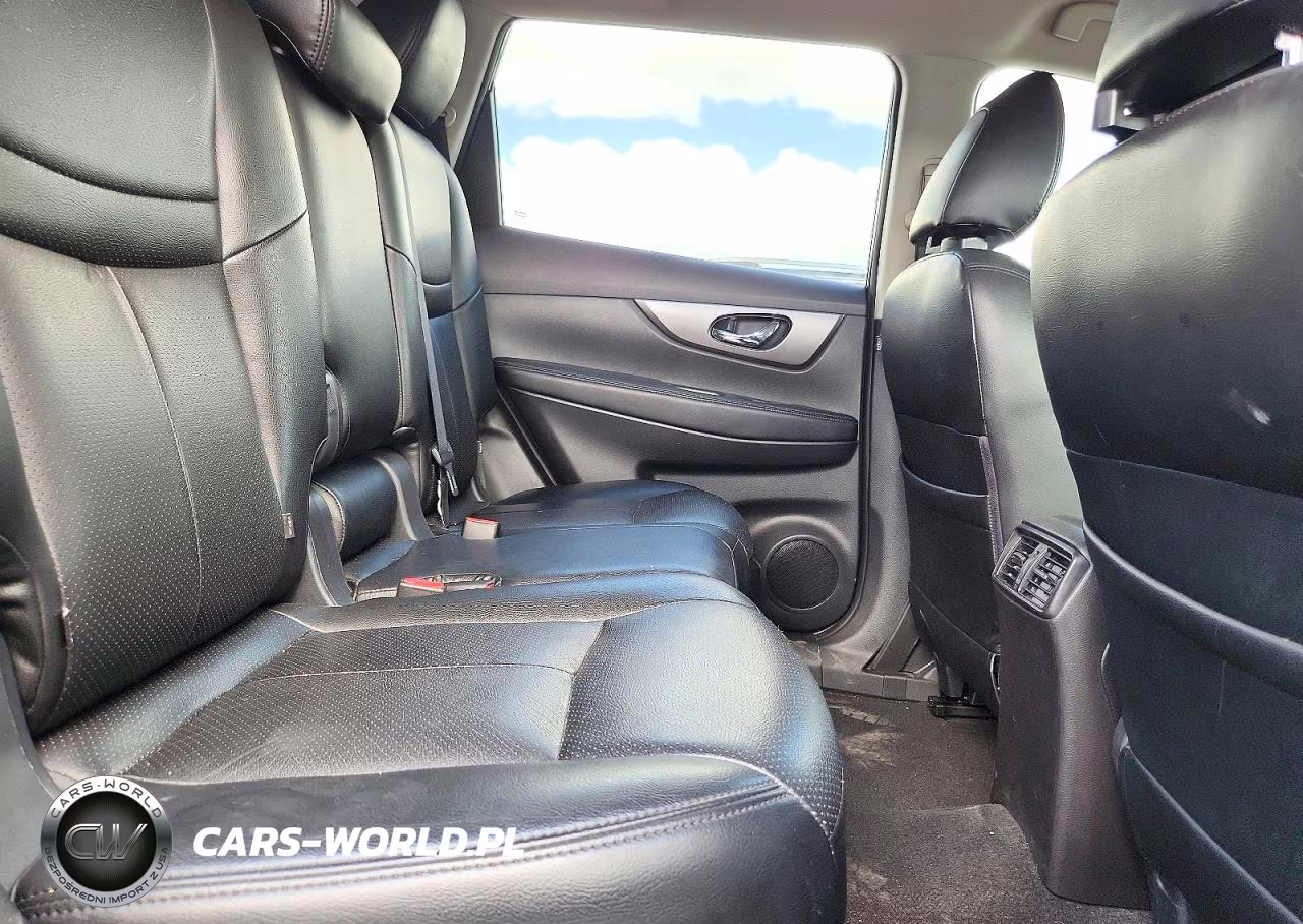 2015 Nissan Rogue Sv VIN:5N1AT2MT9FC895955 - 11