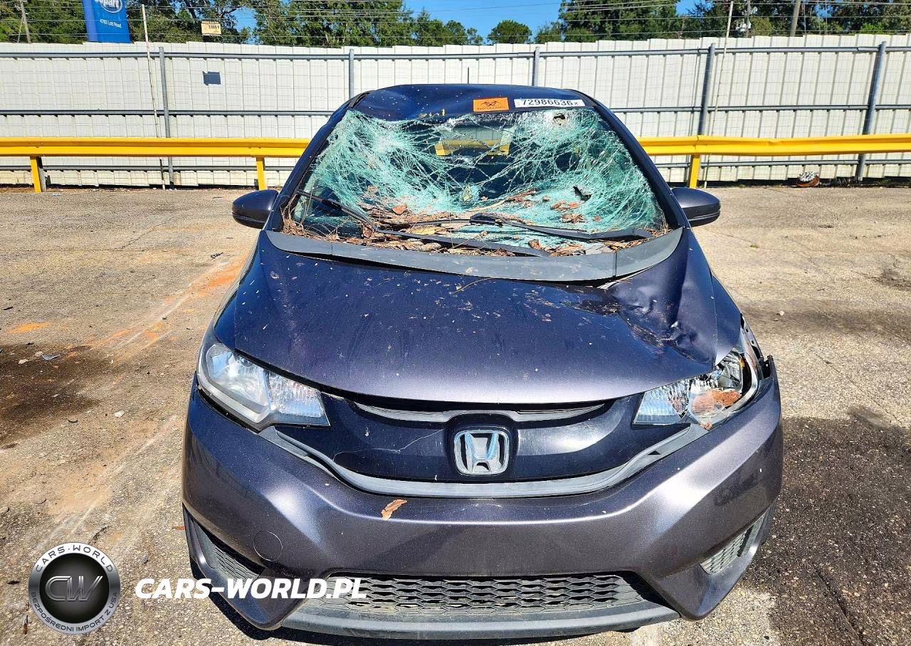 2015 Honda Fit Lx VIN:3HGGK5H50FM723635 - 5