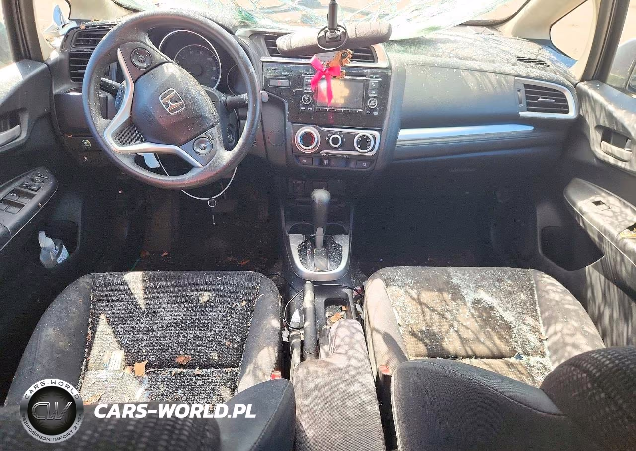 2015 Honda Fit Lx VIN:3HGGK5H50FM723635 - 8