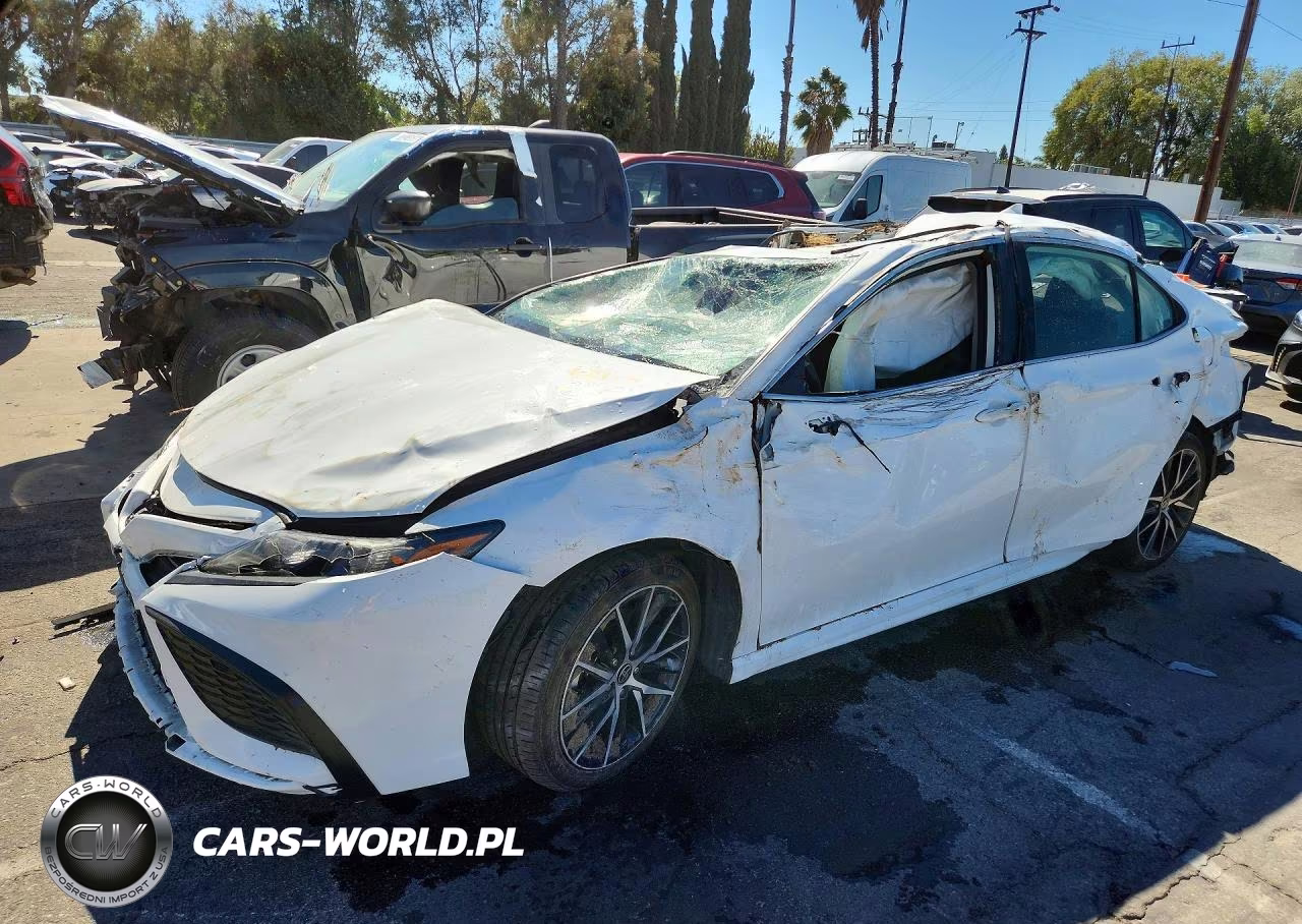 2024 Toyota Camry Se
