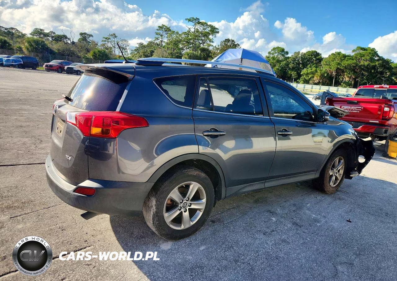 2015 Toyota Rav4 Xle VIN:JTMWFREV0FD076904 - 3
