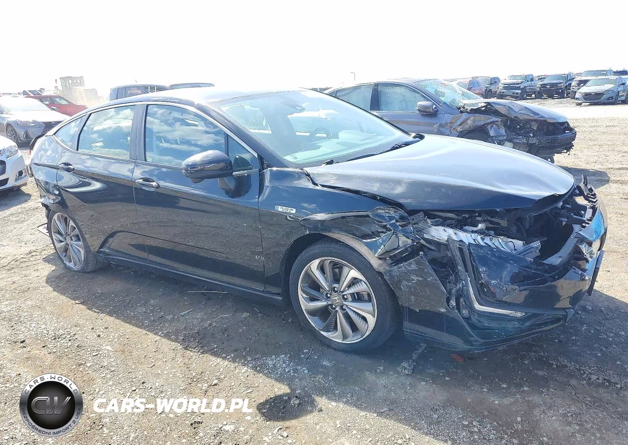 2018 Honda Clarity Touring VIN:JHMZC5F39JC024051 - 4