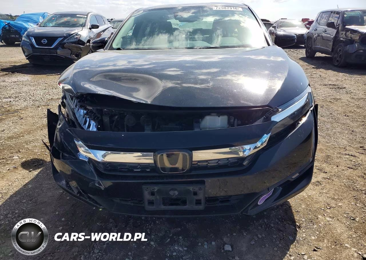 2018 Honda Clarity Touring VIN:JHMZC5F39JC024051 - 5
