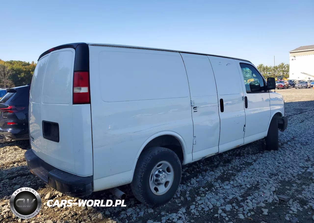 2014 Chevrolet Express G2500 VIN:1GCWGFCA1E1168048 - 3